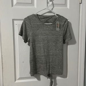 Gray t-shirt from pink